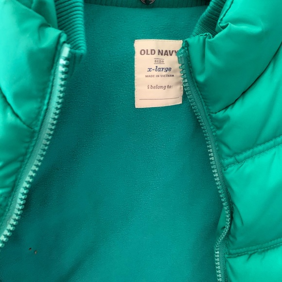 Vest - Picture 5 of 8